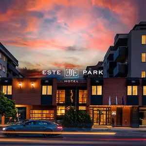 -- Park -- Part Of Urban Chic Luxury Design - Parking & Compliments - Next To Shopping & Dining Mall **** Plowdiw