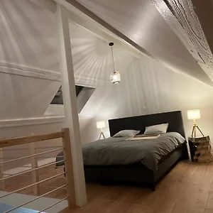 magnifique-duplex-tres-lumineux-idealement-situe.hotelsghent.com/