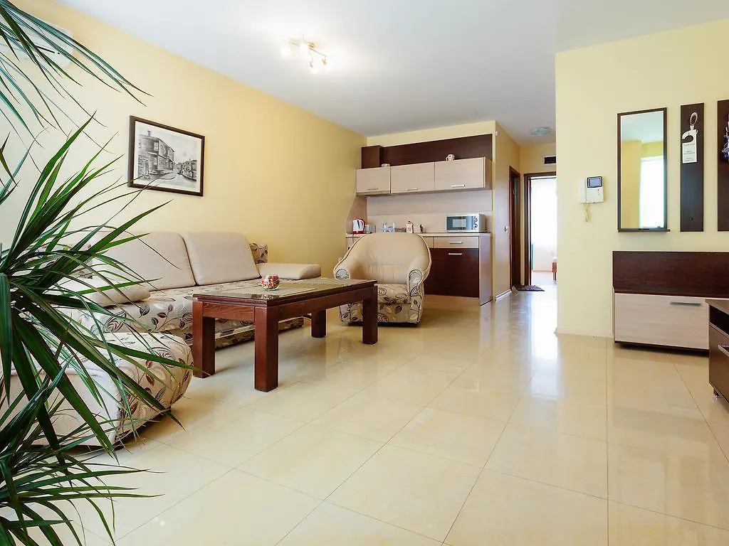 Aparthotel Bright House Plovdiv Bulgaria